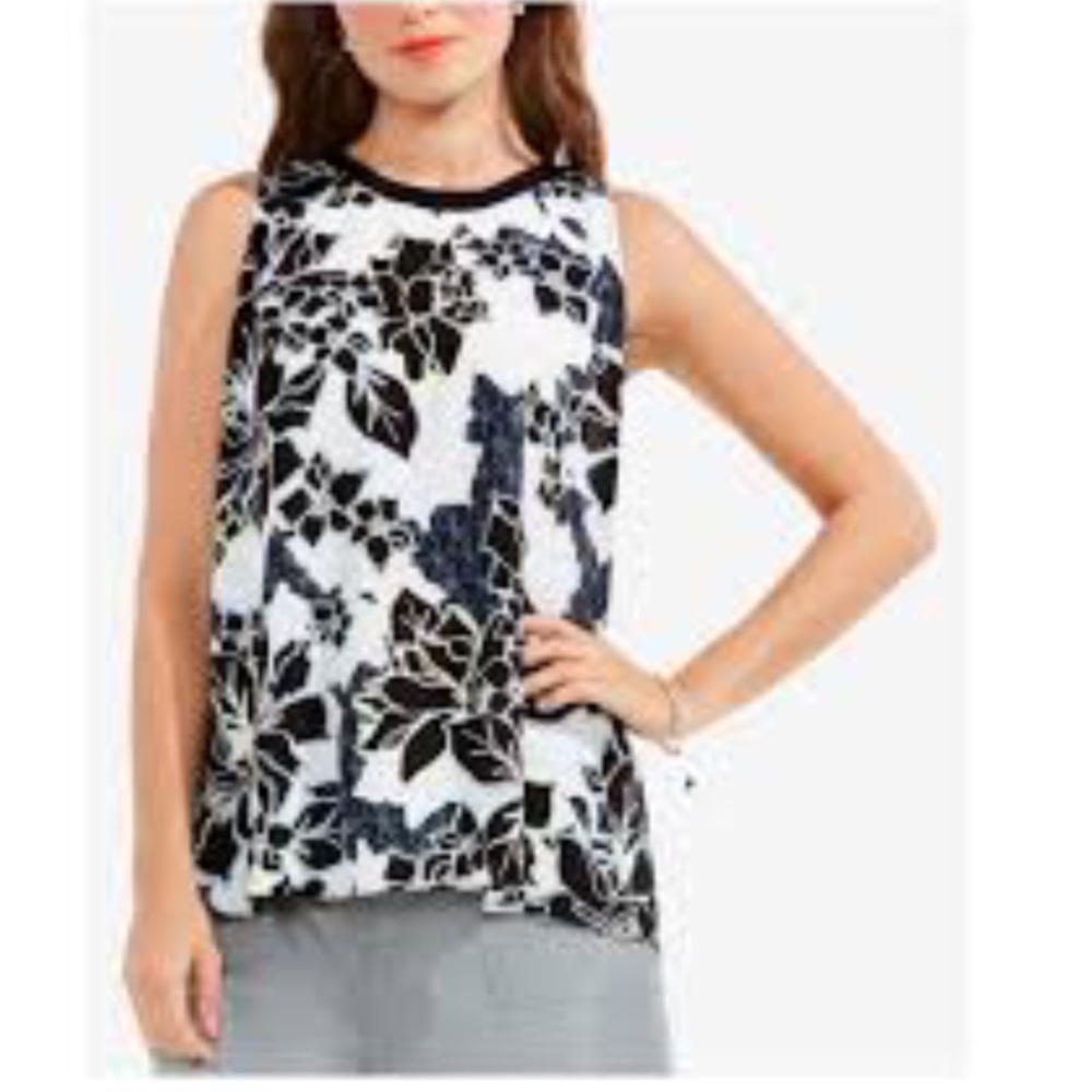 Vince Camuto Top